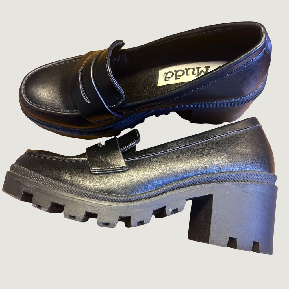 Mudd Black Chunky Lug Heel Loafers